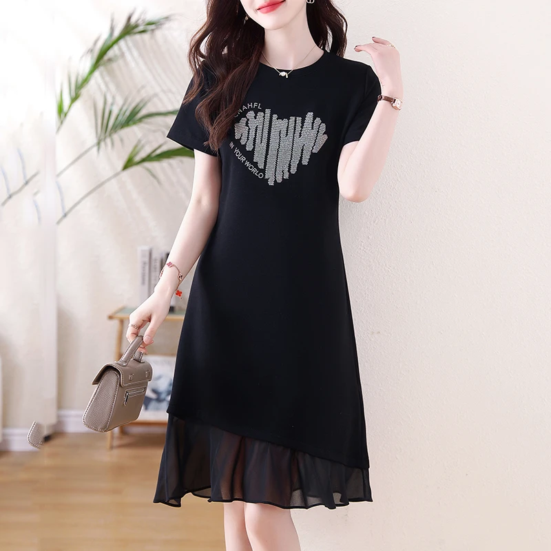 DUCURNO黑色圆领短袖连衣裙女夏季2025新款烫钻拼接荷叶边包臀裙