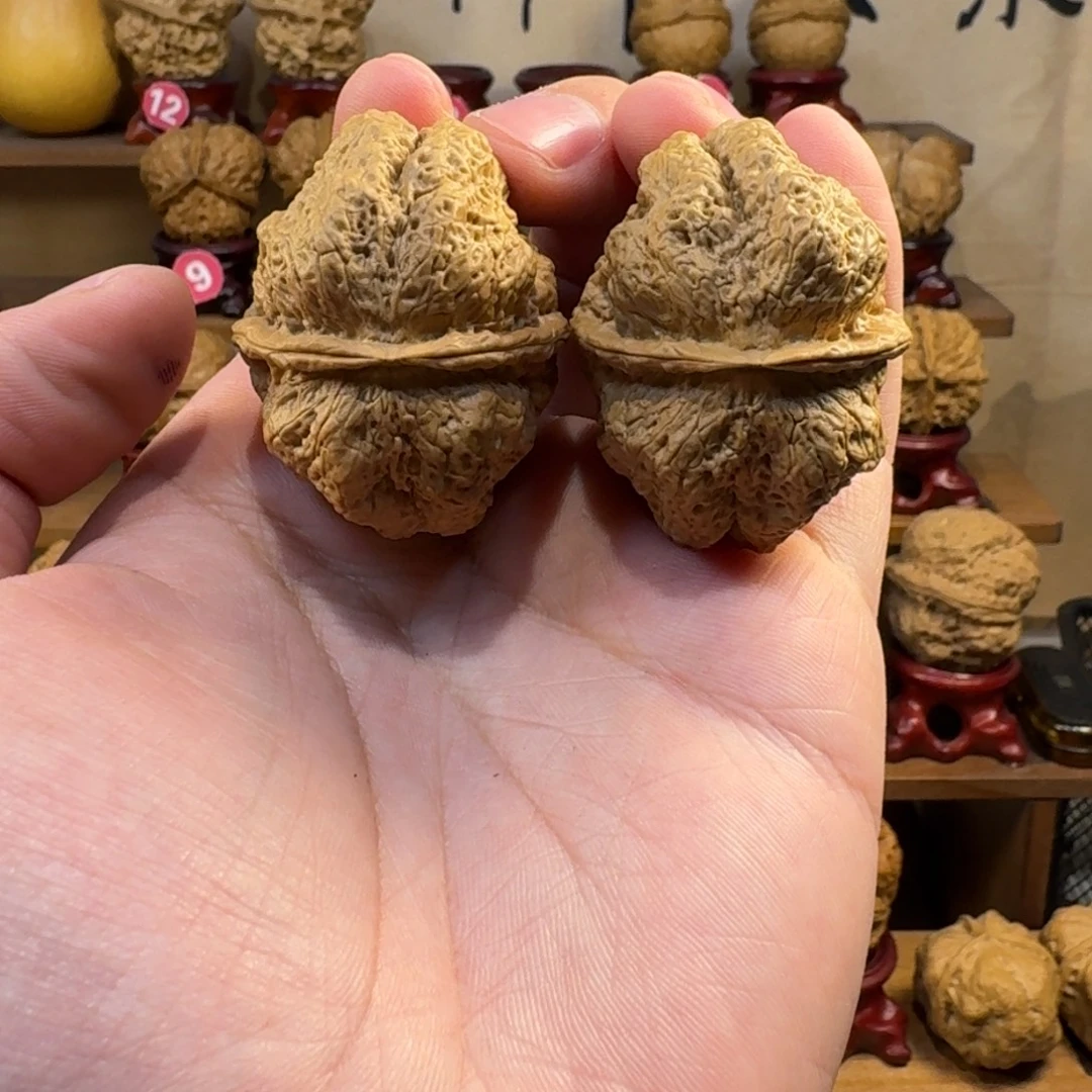 铁核桃把件古蟾王45尺