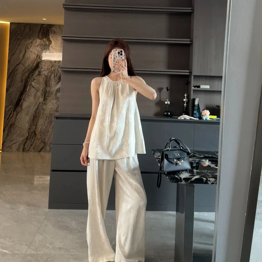 优秀的金蘑菇【月下白茶】老钱风垂感提花原创设计师小众套装