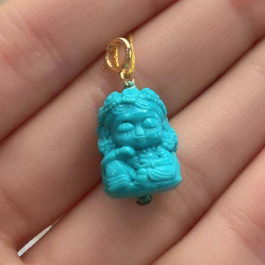 绿松石未镶嵌颈饰