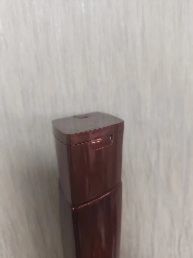 垂坠质感焕发护发素