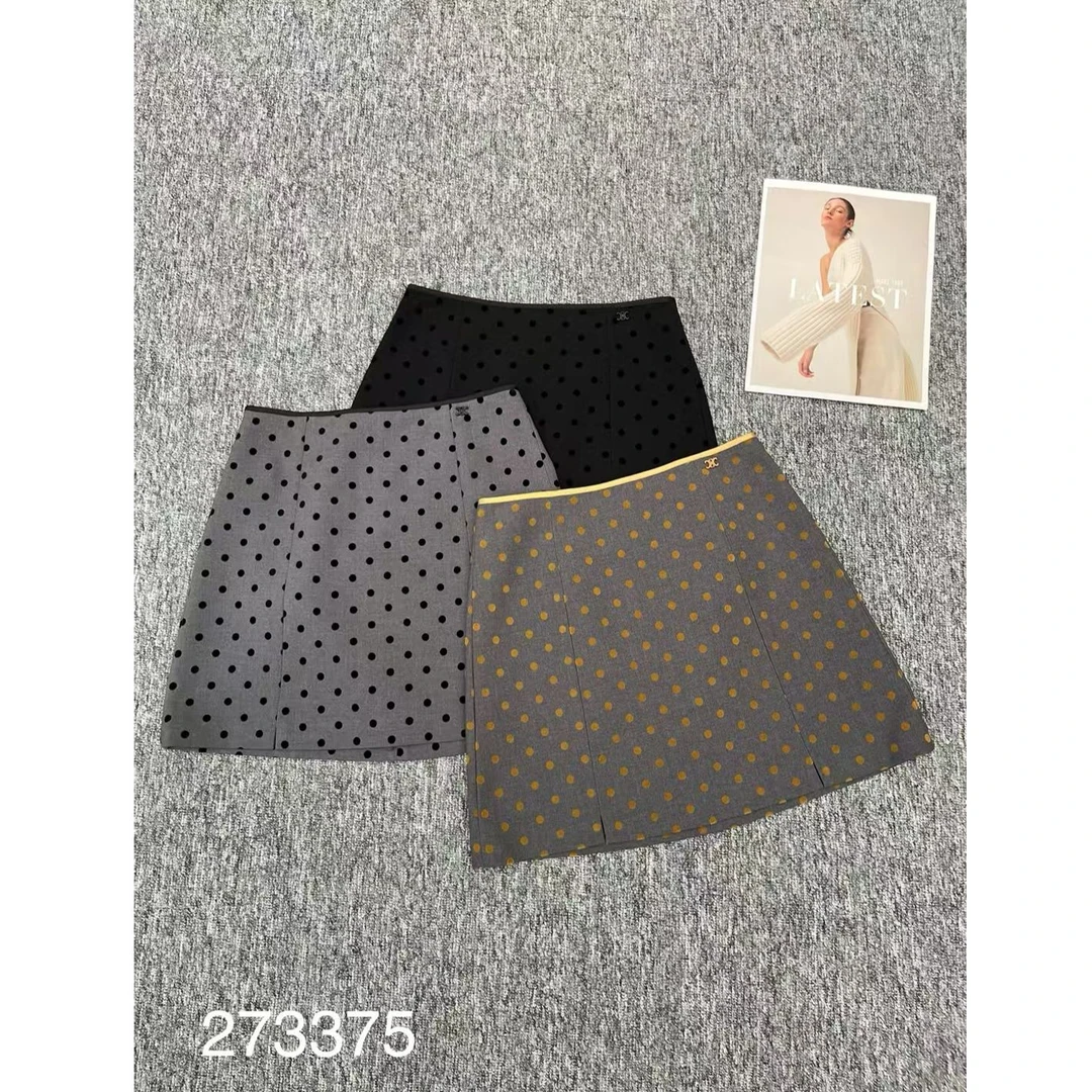KiKi严选：273375-YER家欧洲站南油春季新款波点植绒半身短裙