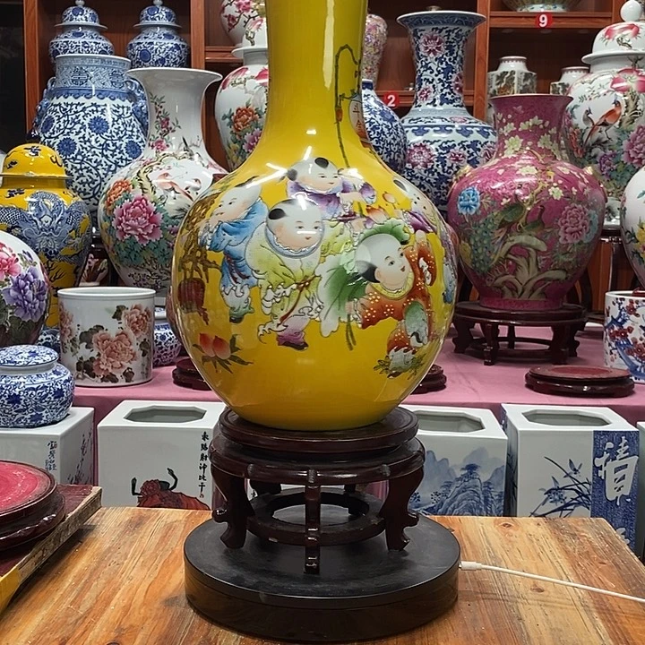 爱***助景德镇陶瓷手工手绘花瓶摆件