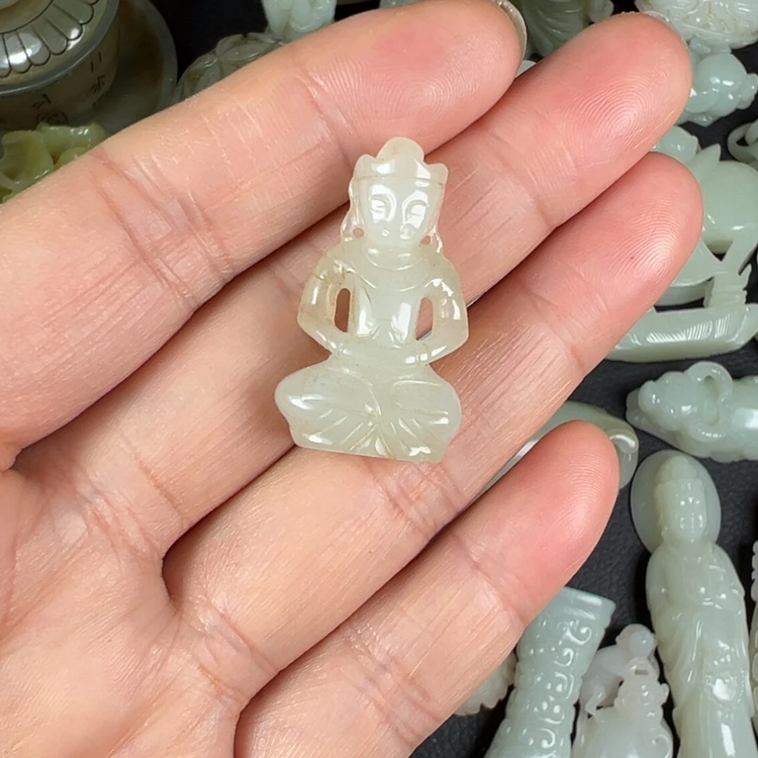 和田玉未镶嵌吊坠(不含链)