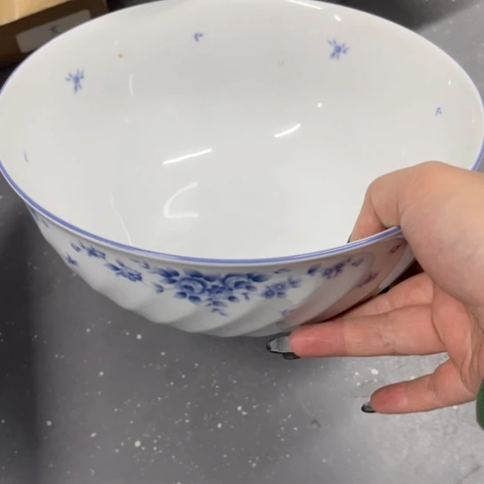 海***恼金葡萄瓷器欢迎您