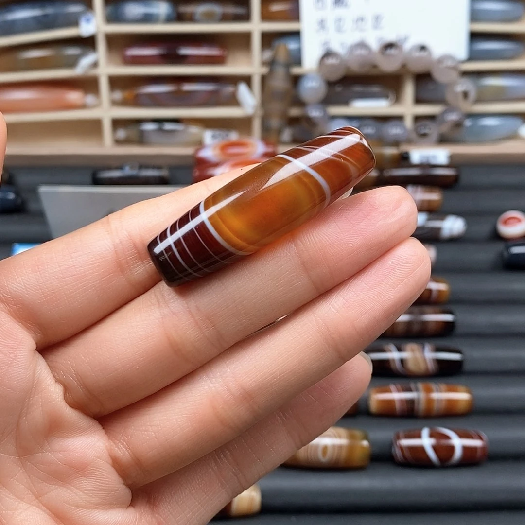 未镶嵌颈饰玛瑙/玉髓抖*