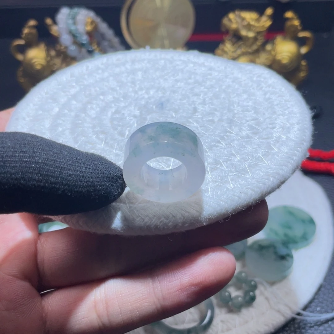 定制翡翠未镶嵌天然翡翠