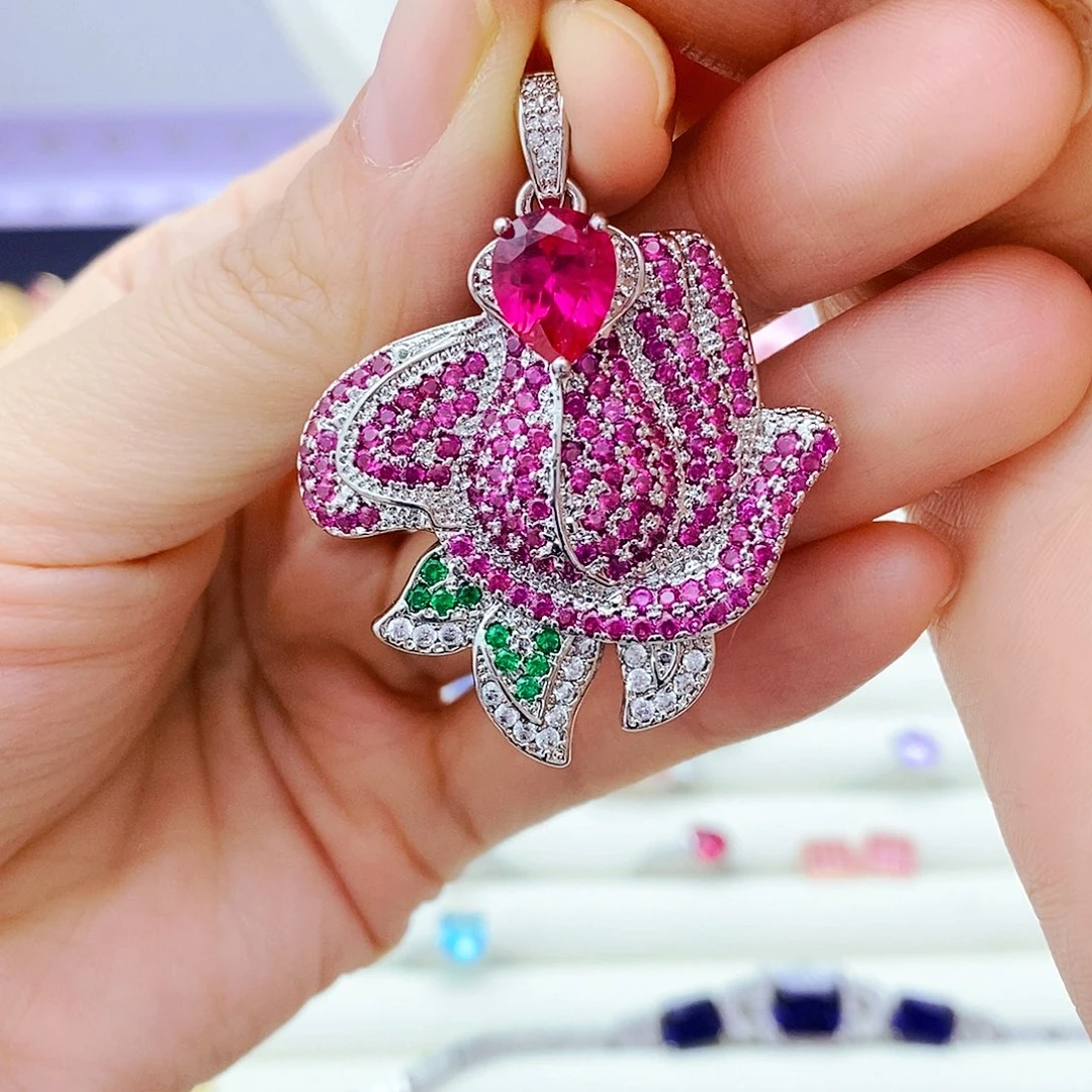 吊坠(赠链)未镶嵌红宝石