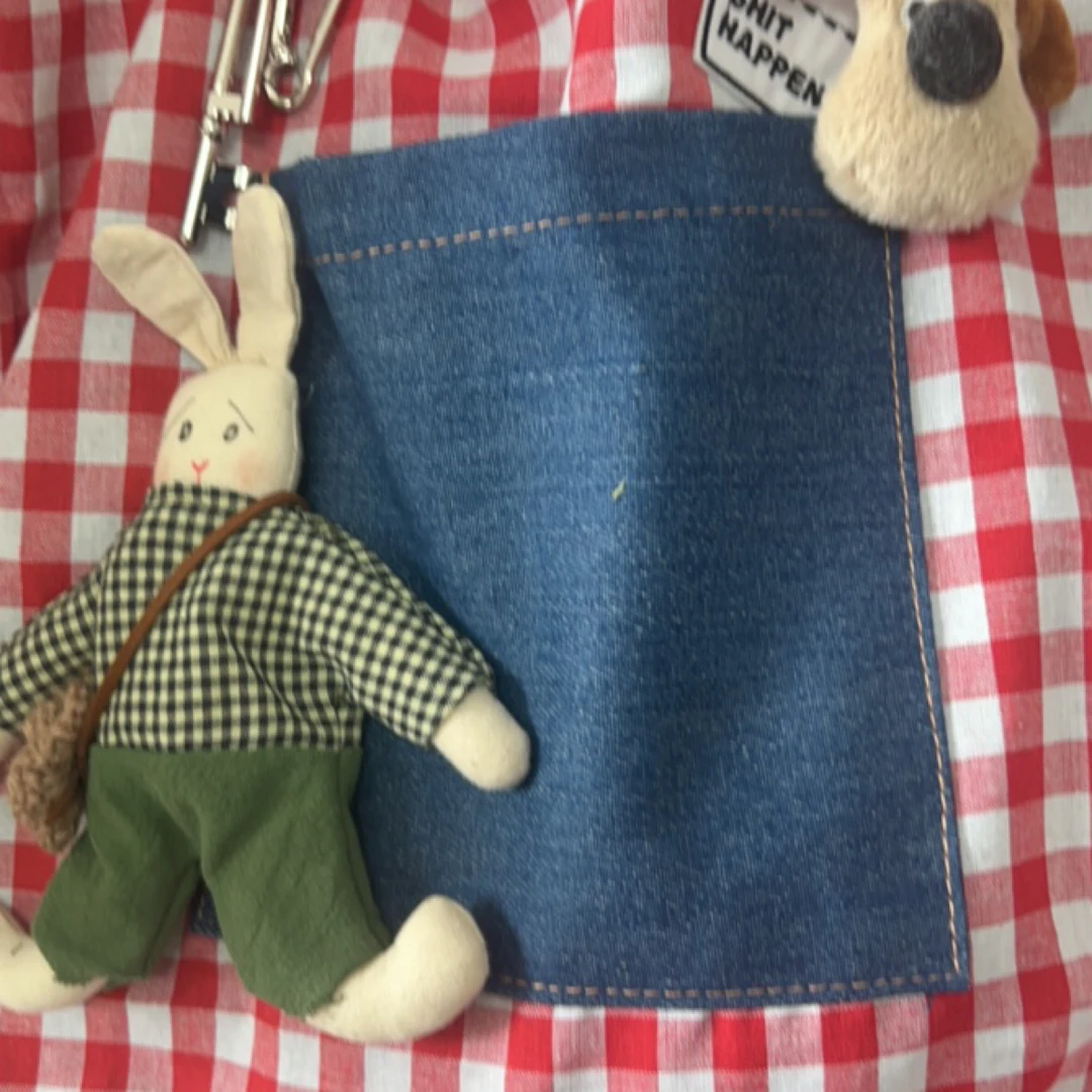 兜小兜牛仔红格斜挎包