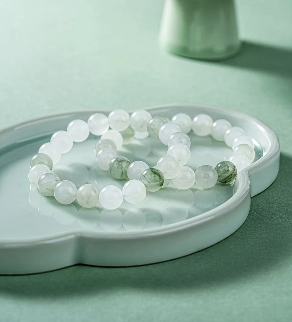 【小猪甄选】TC008天然天山翠圆珠手串约8mm多样性发其一