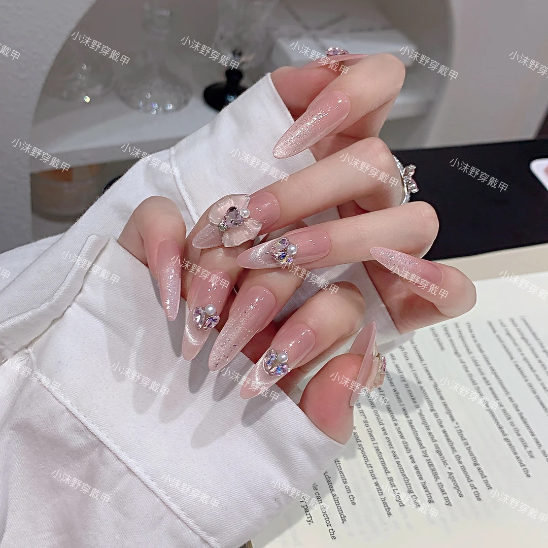 【美神降临】小沫野穿戴甲蝴蝶钻温柔粉色猫眼高级定制显白款美甲~~