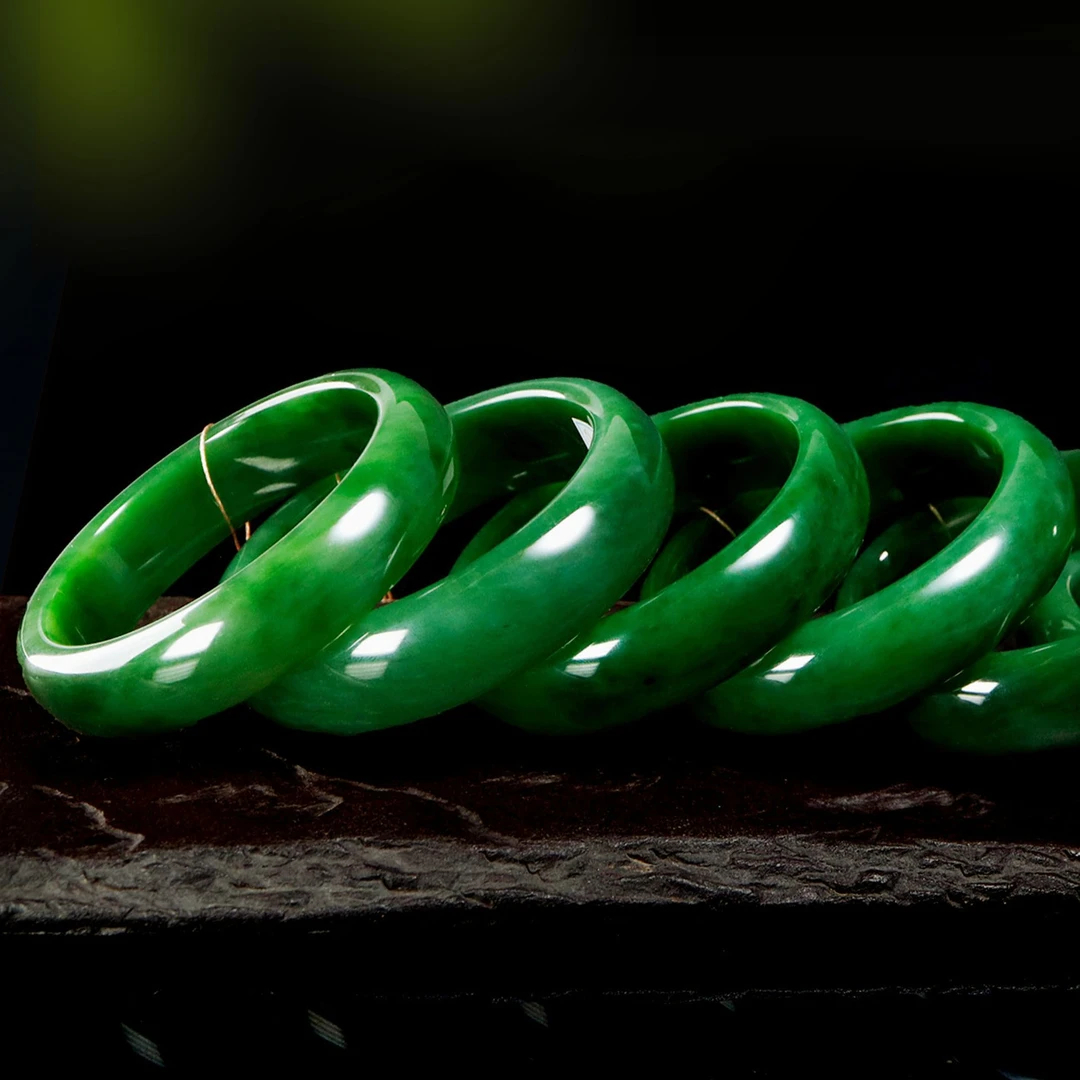 白玉世家和田玉碧玉手镯（多样性发其一）