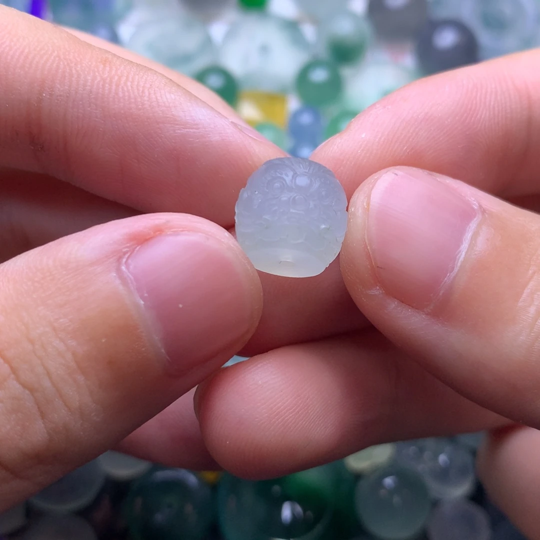 定制翡翠未镶嵌珠子