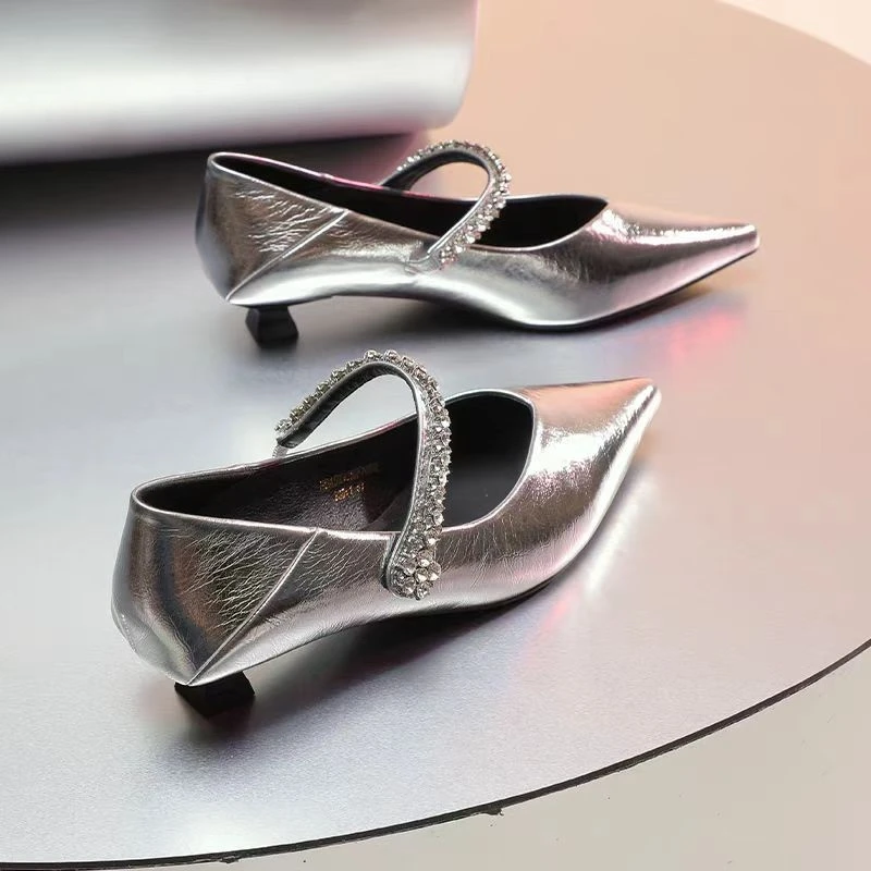 金属牛皮！银色水钻带欧货女鞋新款百搭玛丽珍猫跟尖头气质单鞋