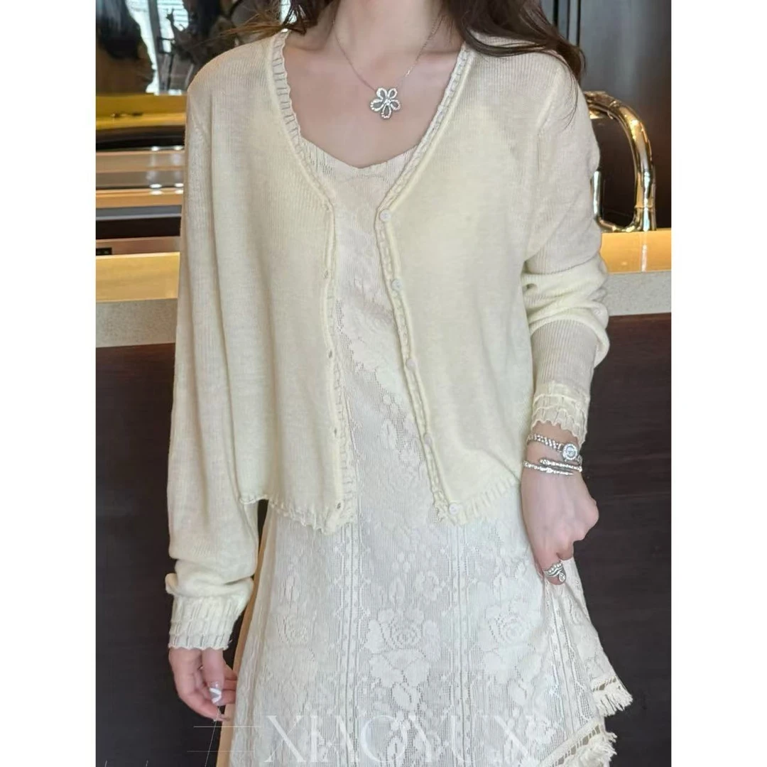 V领长袖针织 小允姐姐2025新款时尚气质V领长袖针织上衣开衫