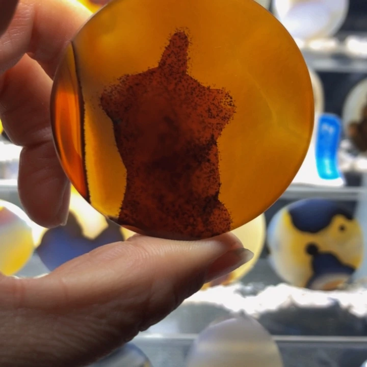 合金玛瑙/玉髓珠宝奇石65有瑕