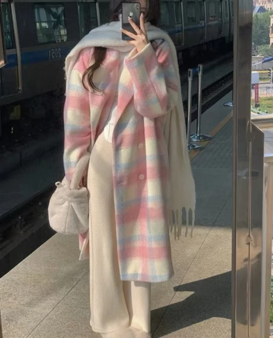 笑-复古港风中长款印花冬季毛呢外套直下摆保暖针织