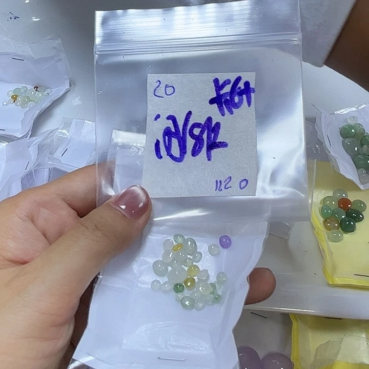 定制翡翠未镶嵌不