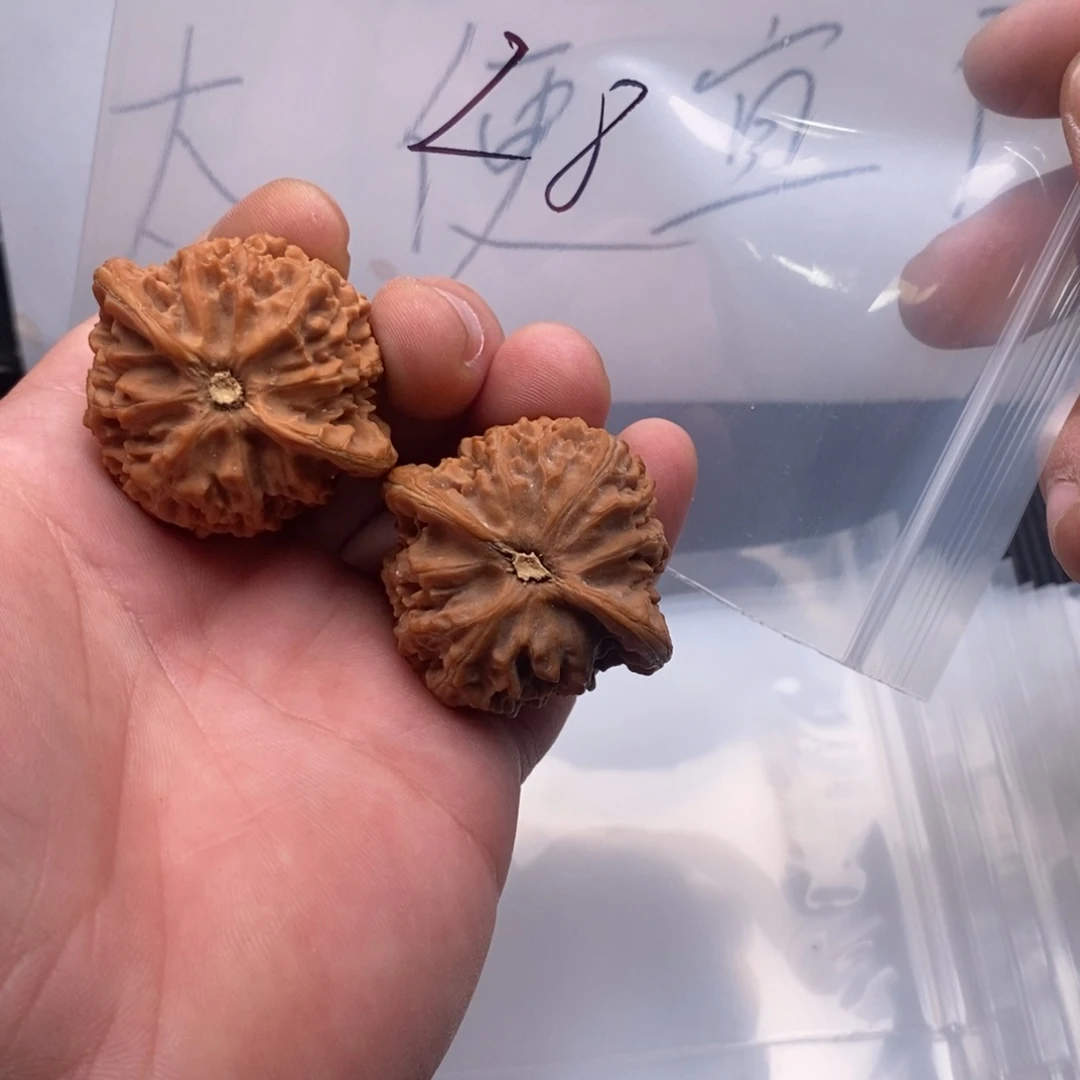 吊坠文玩核桃哈哈哈哈哈哈哈哈哈哈