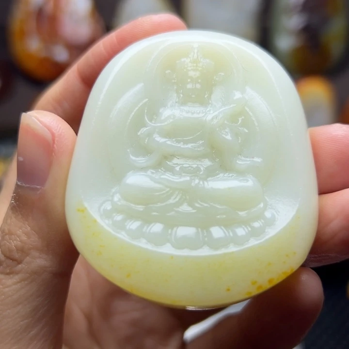 和田玉未镶嵌颈饰