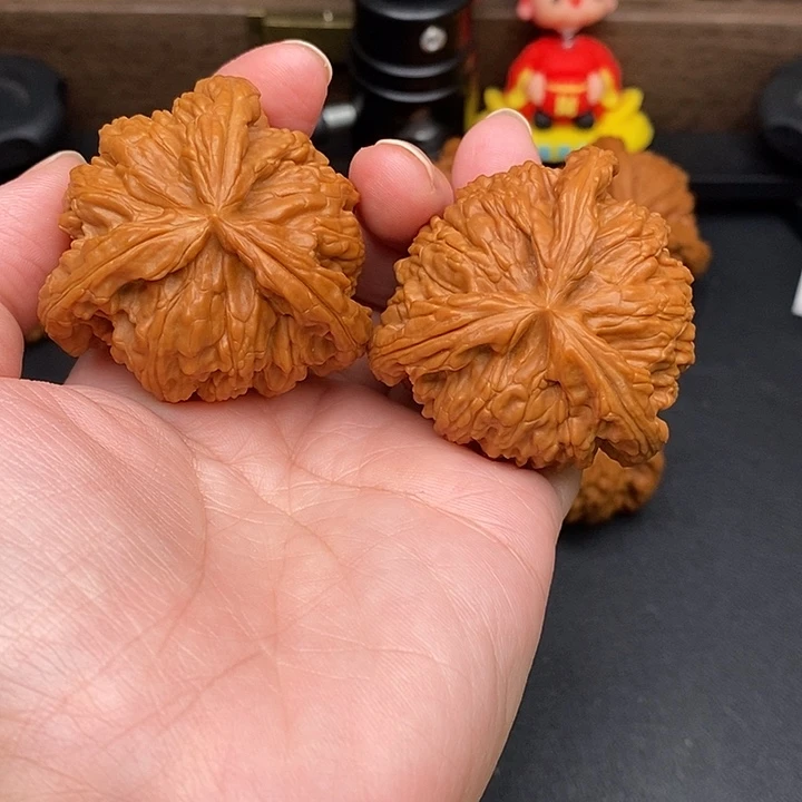 菜***料把件文玩核桃白奔