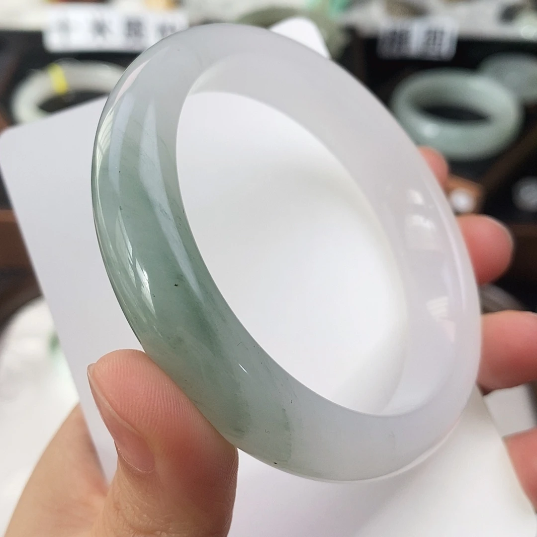 石英质玉（金丝玉）未镶嵌手镯