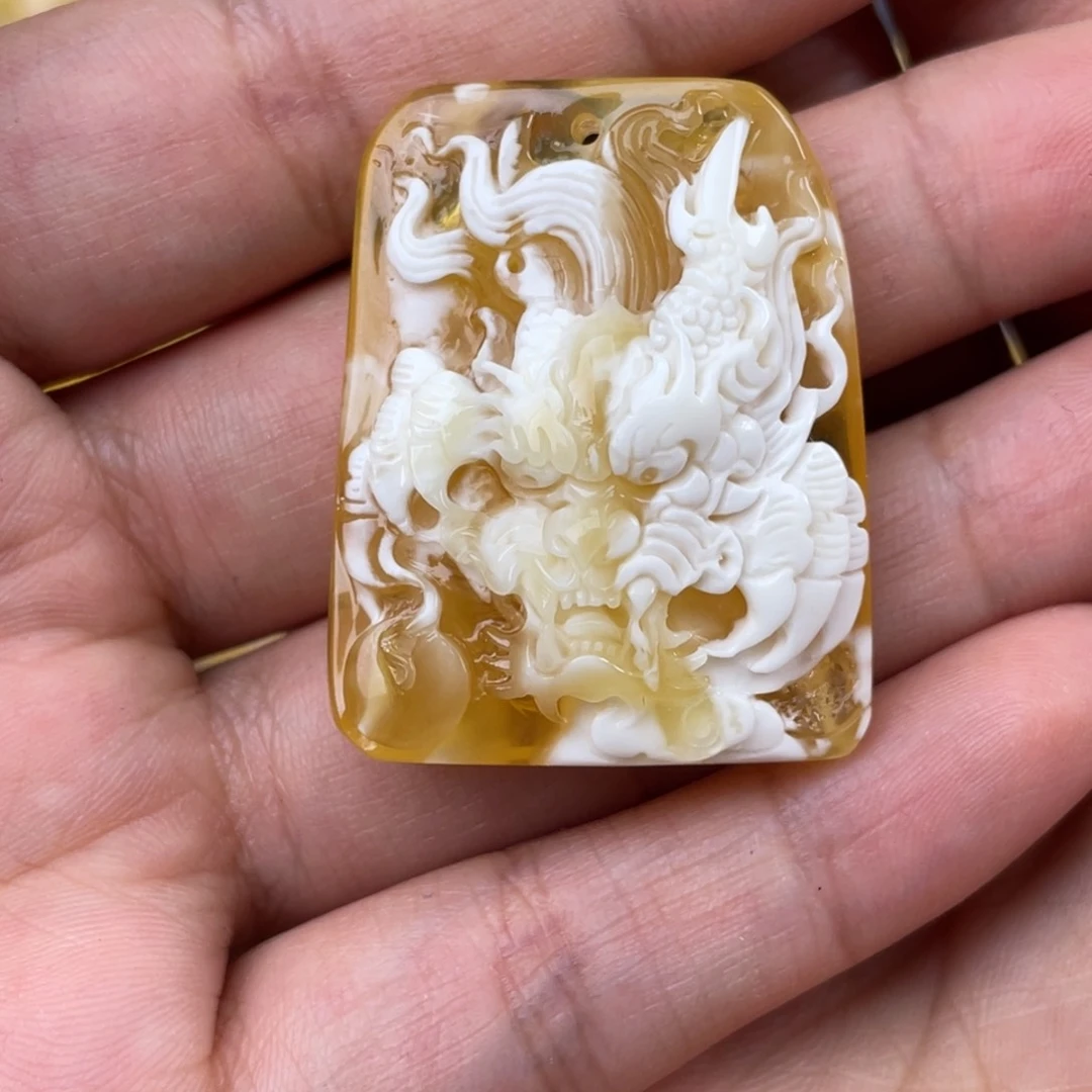 满***月未镶嵌蜜蜡珠宝奇石微瑕