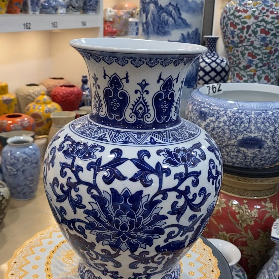 【闪购商品】陶瓷?青花瓷花瓶一个