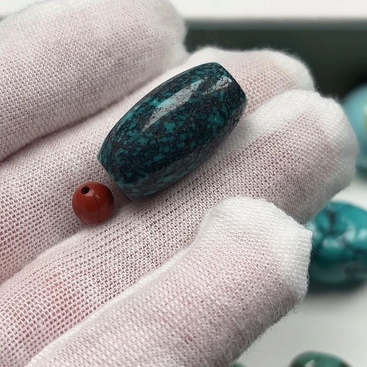 南红玛瑙未镶嵌珠宝奇石