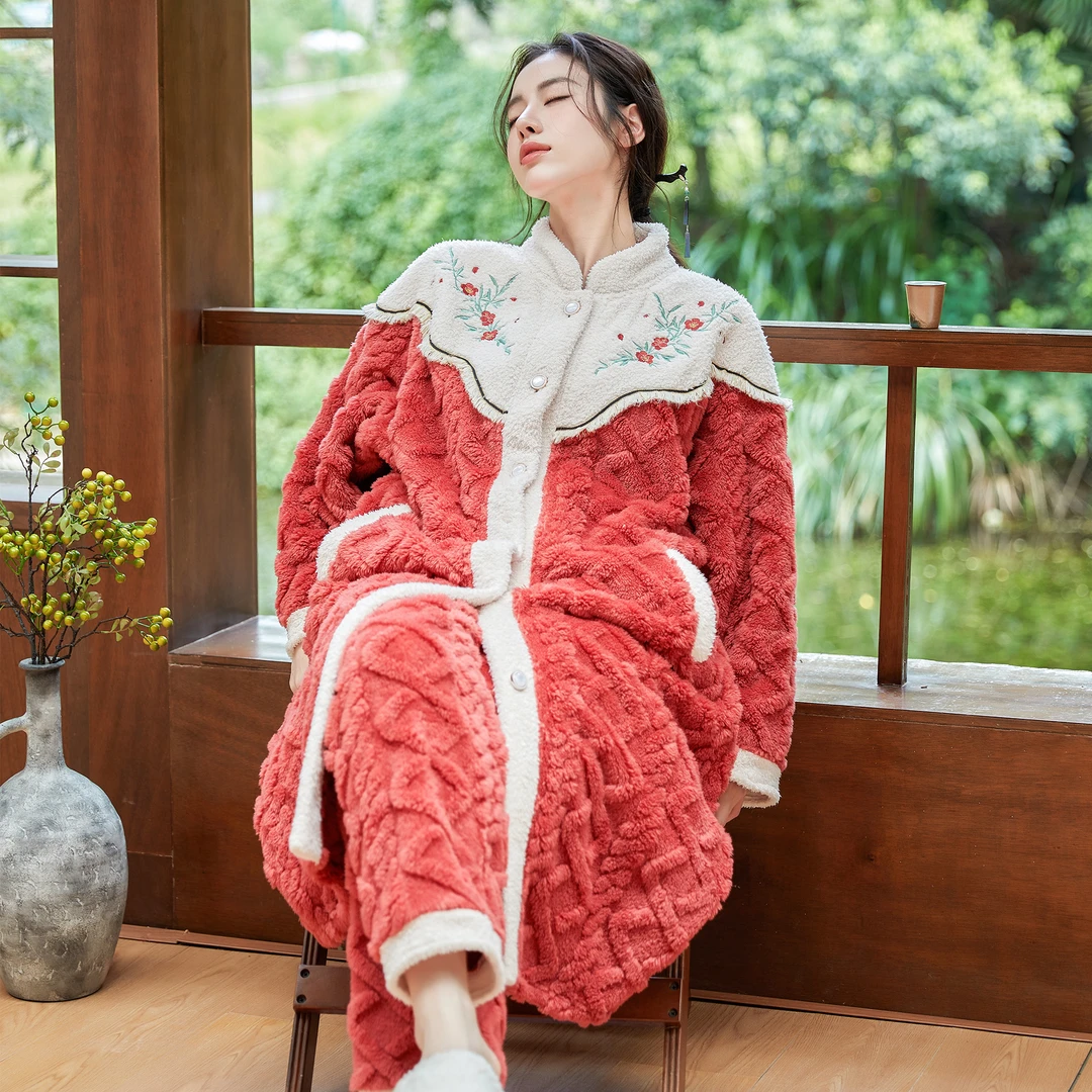 松子壳新中式国风珊瑚绒睡衣女秋冬季睡袍长款加绒加厚家居服套装