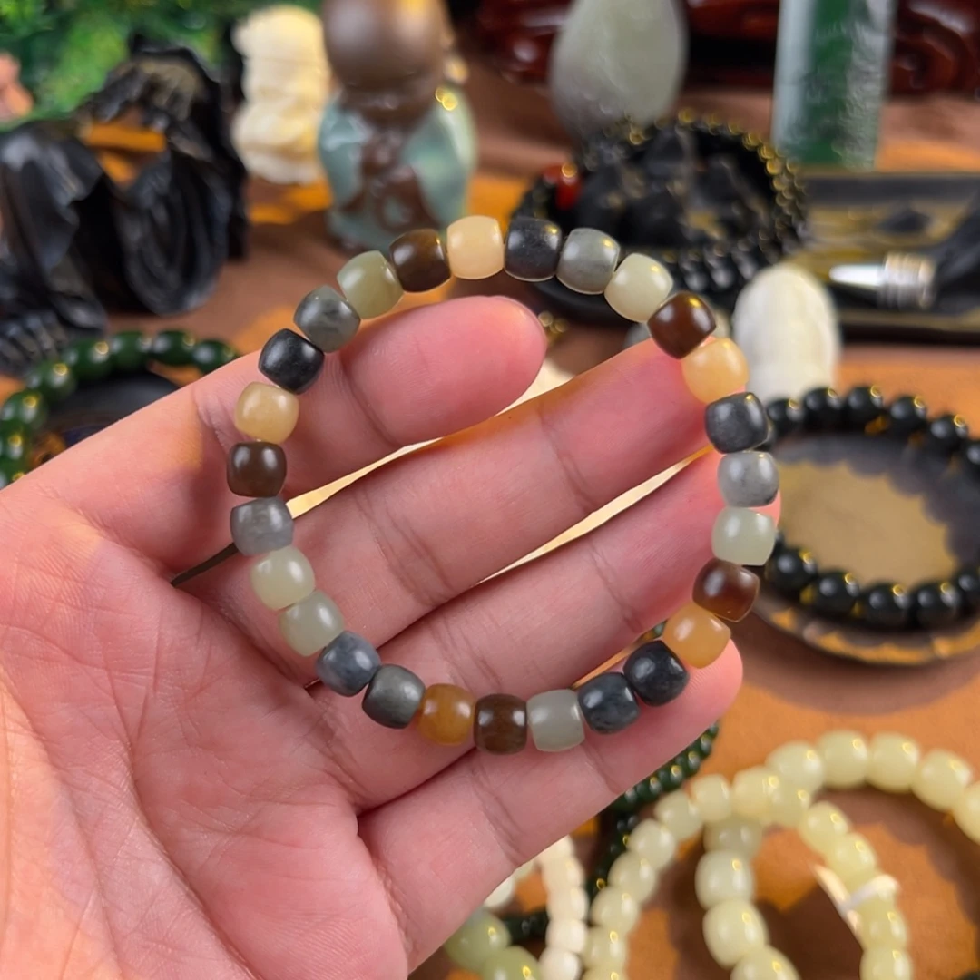 和田玉未镶嵌手链