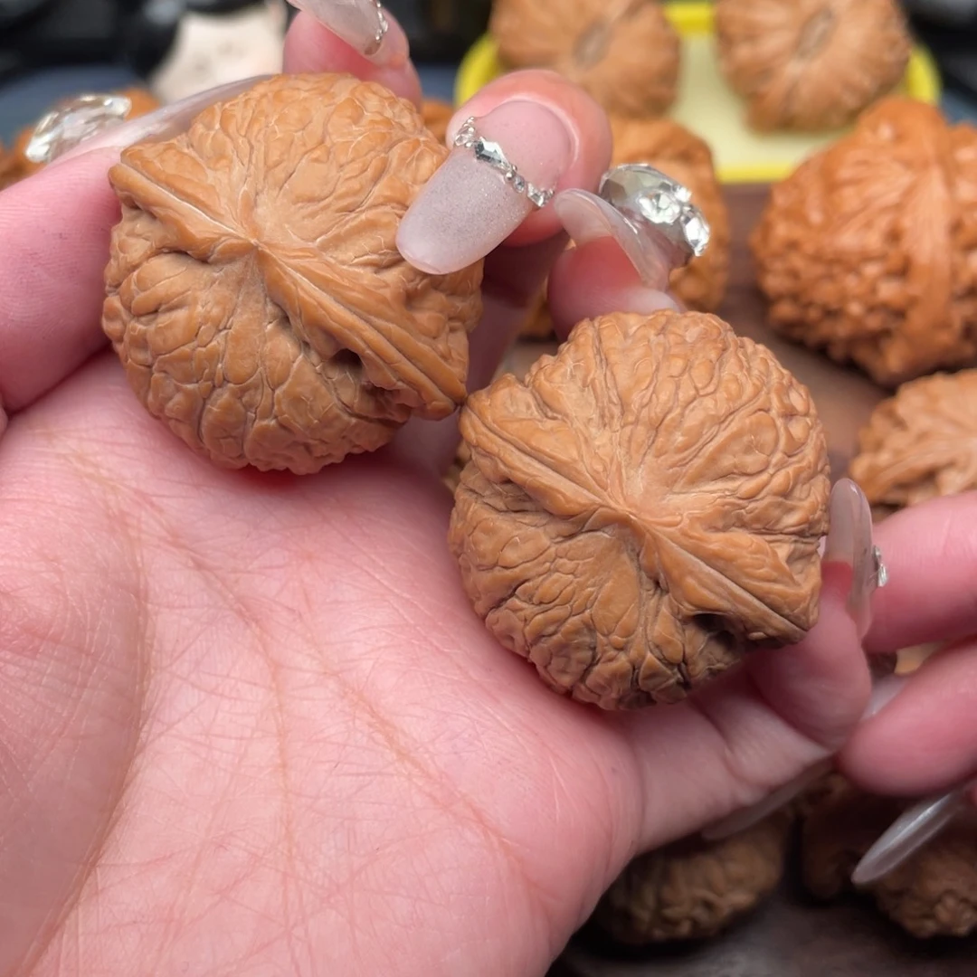 文玩核桃把件派*?全品，乾隆磨40