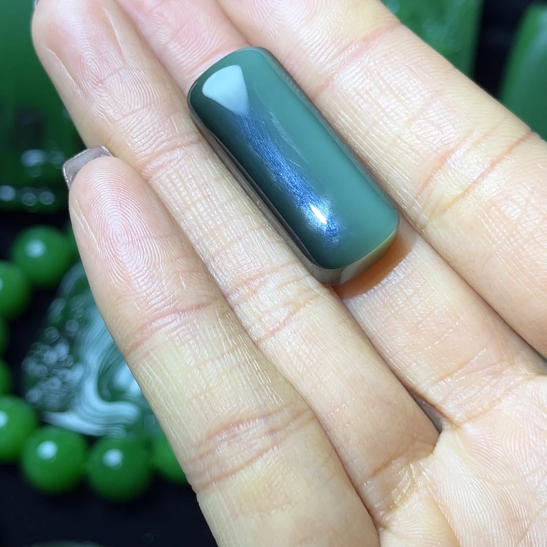 未镶嵌手串和田玉新****?