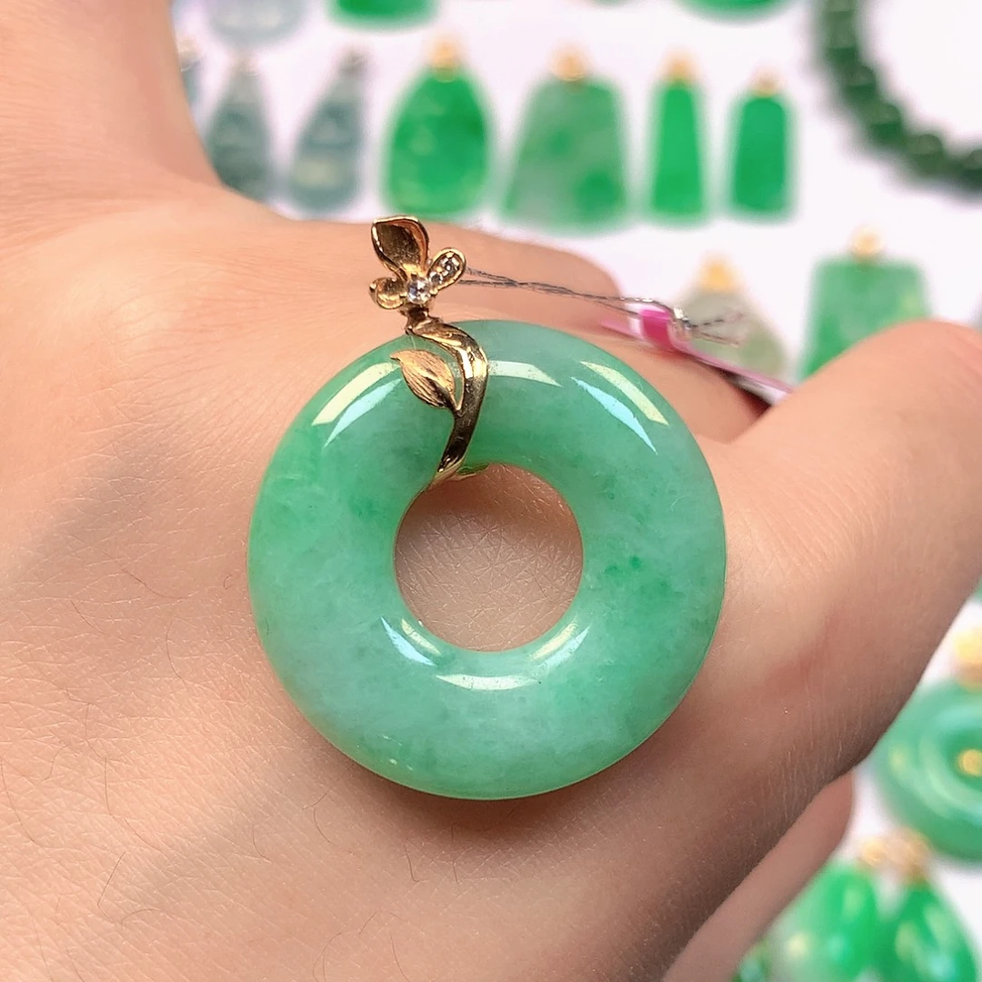 翡翠18K金镶嵌吊坠(不含链)