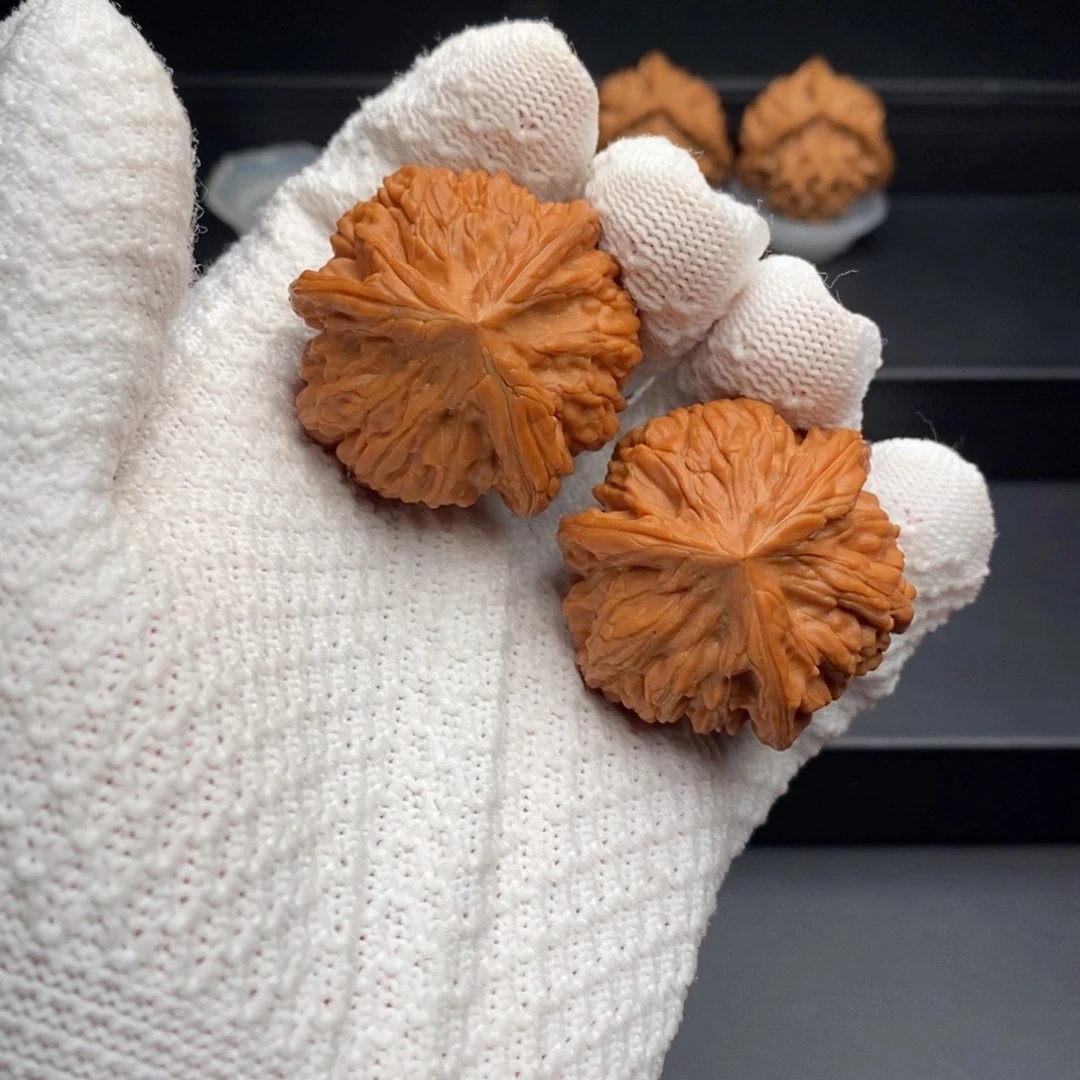 文玩核桃把件40御龙三棱