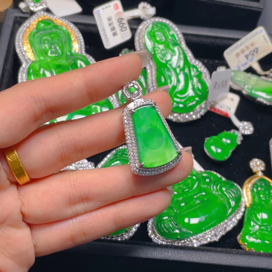 翡翠未镶嵌吊坠(不含链)