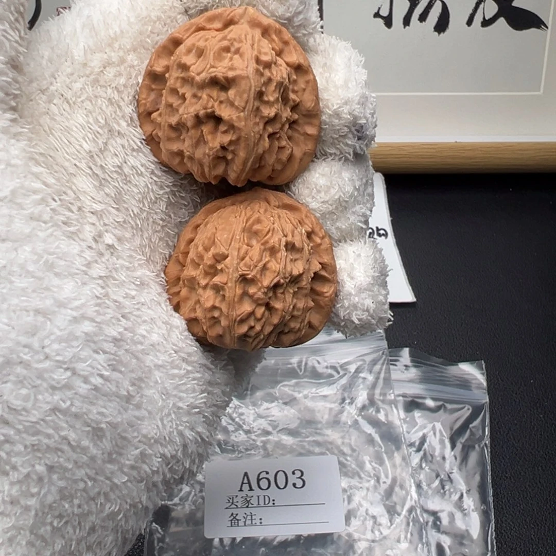 核桃手串/手链39尺全品三角白狮子全品无修A603