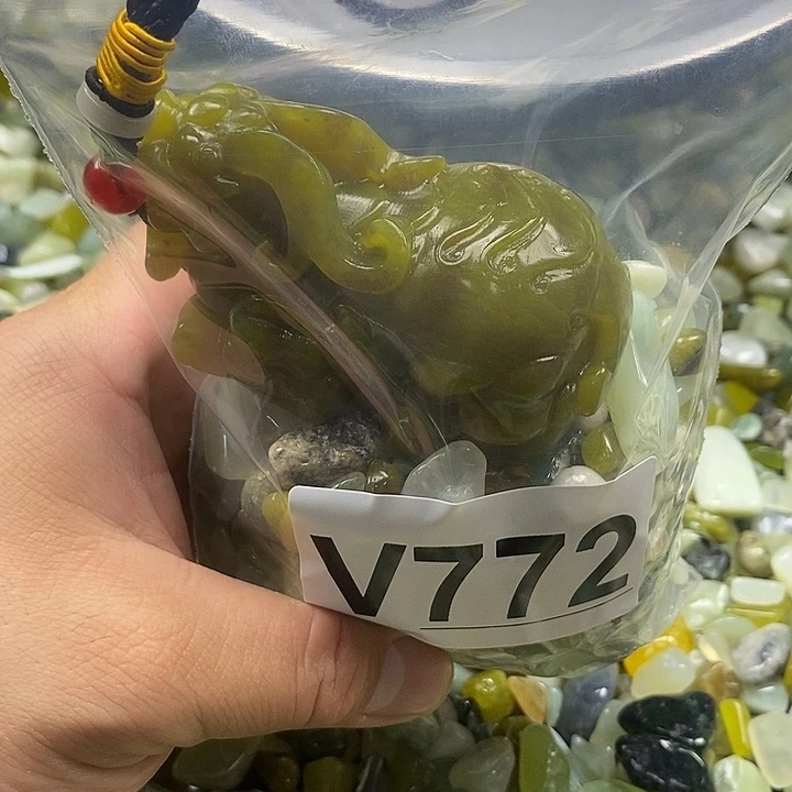 蛇纹石玉未镶嵌鱼缸石