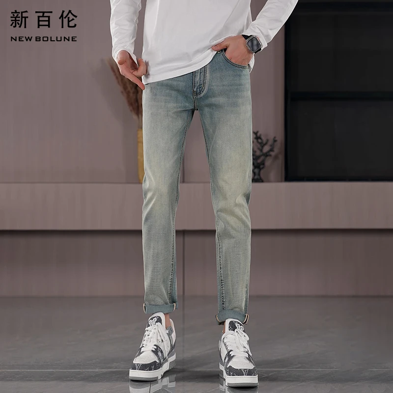 新百伦秋冬浅色男士牛仔裤潮流2025年透气弹力修身直筒男款长裤子