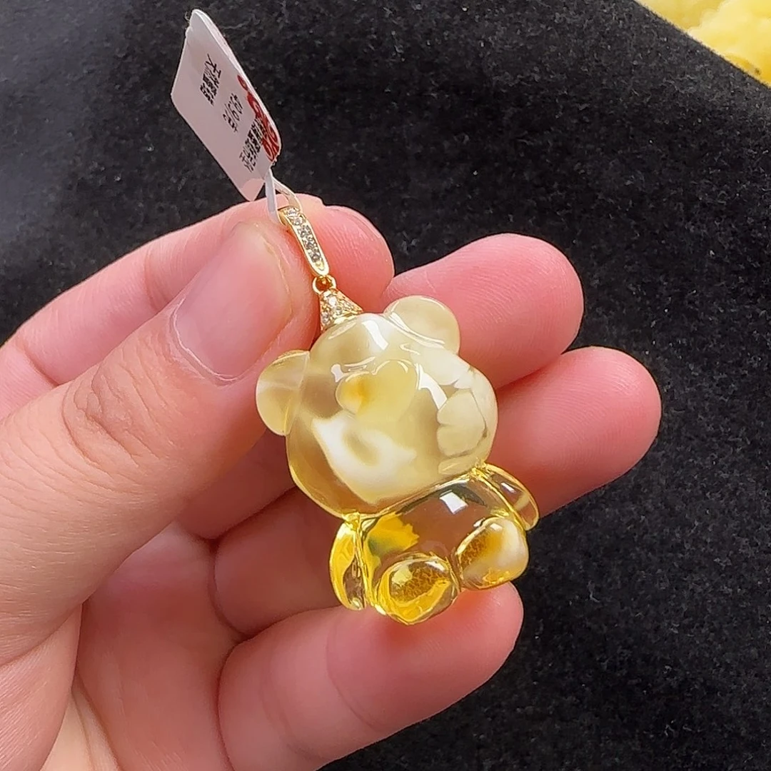 蜜蜡未镶嵌珠宝奇石