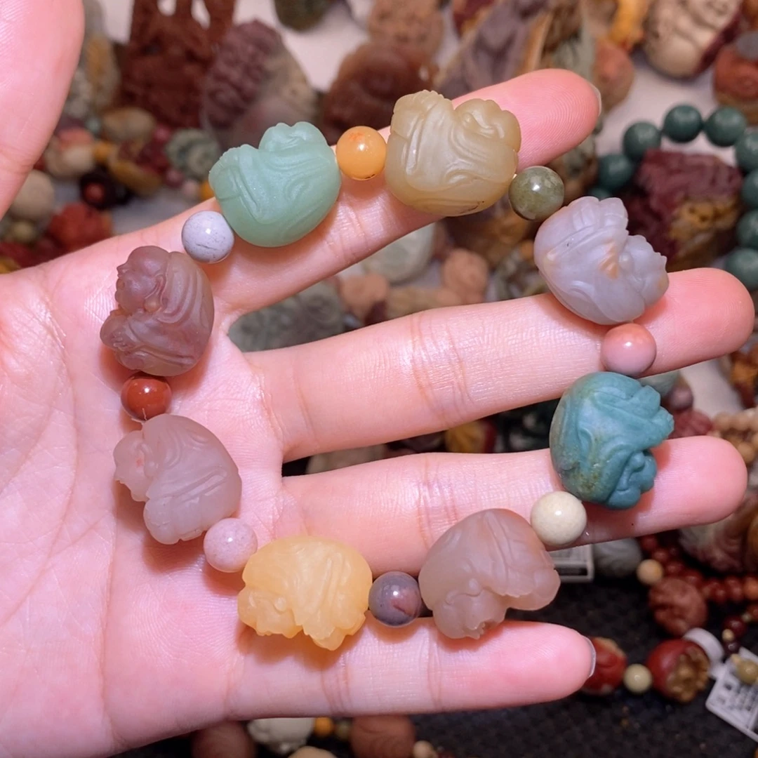 石英质玉（阿拉善玉）手串未镶嵌