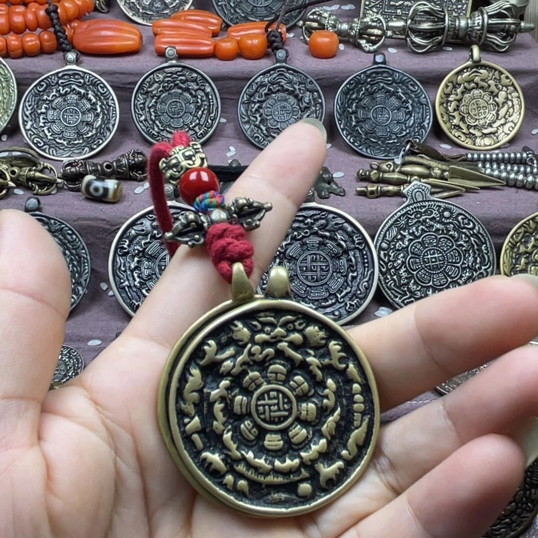 垒***泥塑特色手工艺品