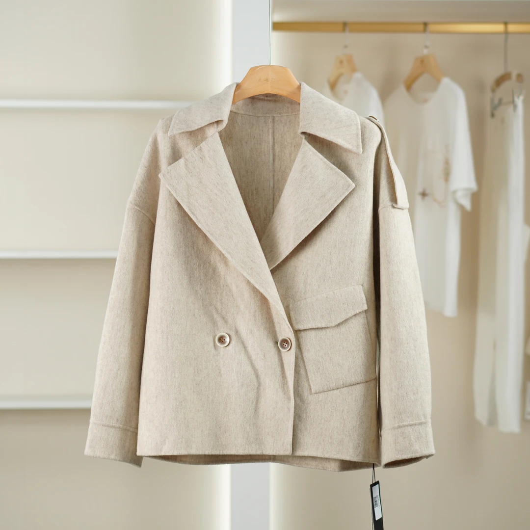 麦迪尚品 【衣S】3100726 秋季简约短款呢外套品牌女装