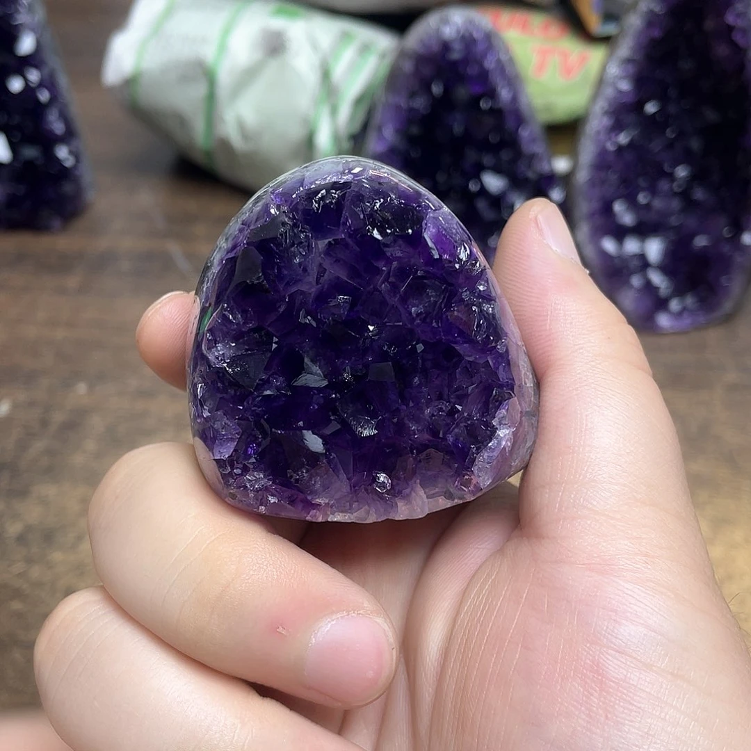 未镶嵌紫晶大型摆件（非配饰）