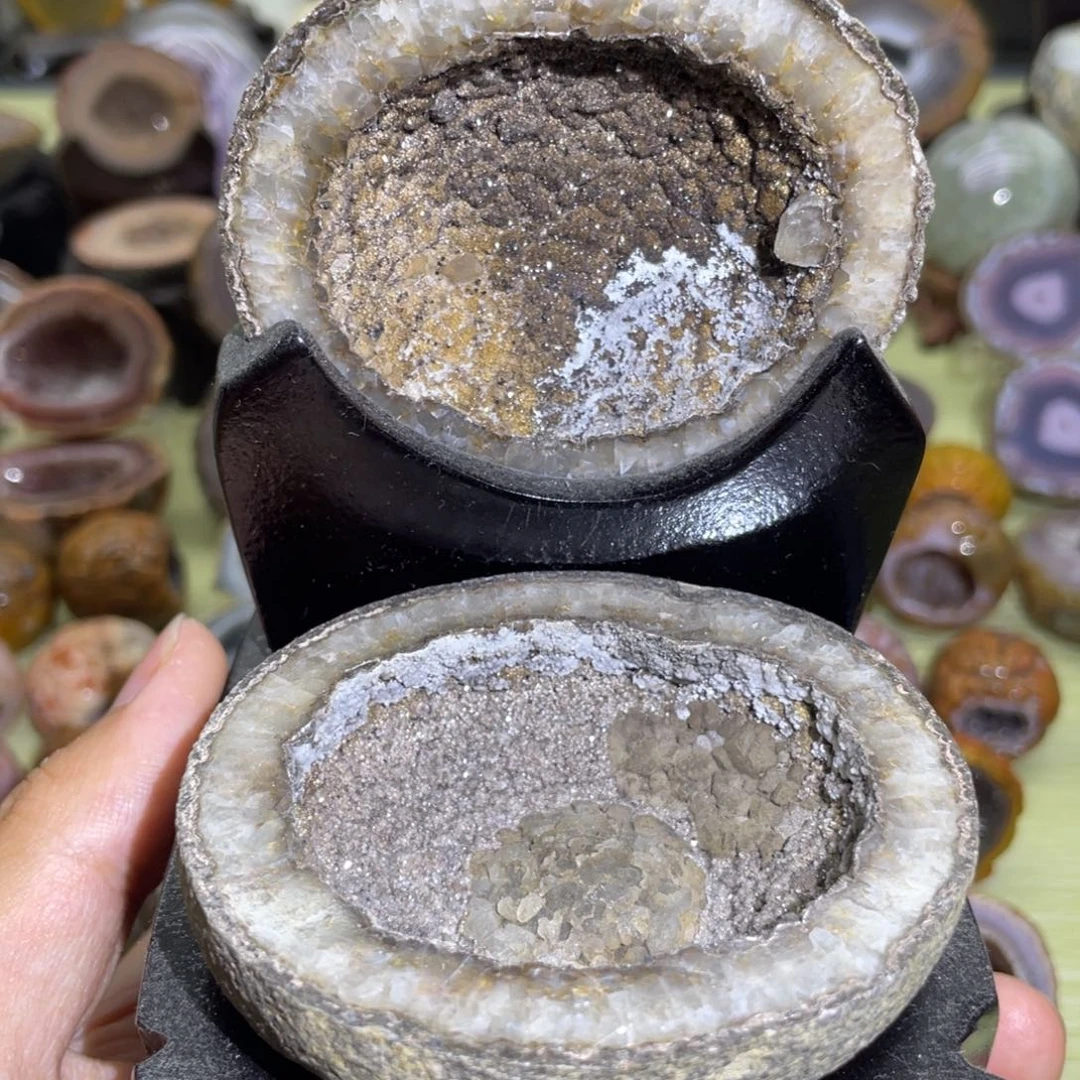 未镶嵌水晶大型摆件（非配饰）
