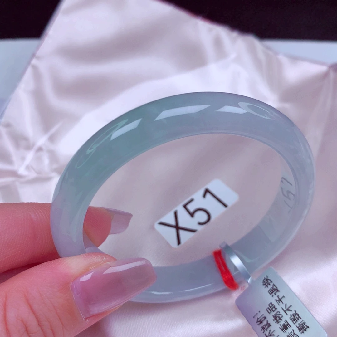 翡翠未镶嵌手镯手镯