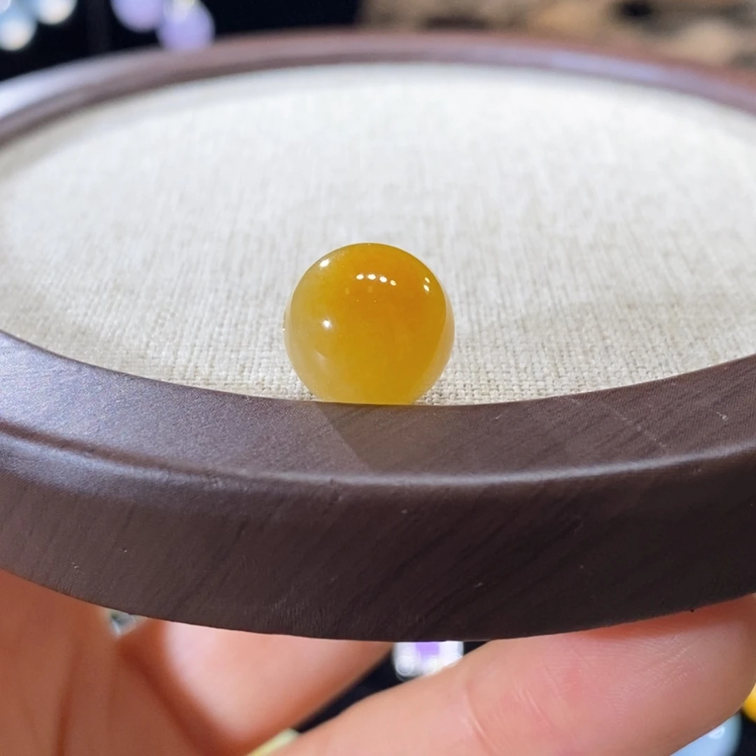 翡翠未镶嵌颈饰冰黄卡12.9mm