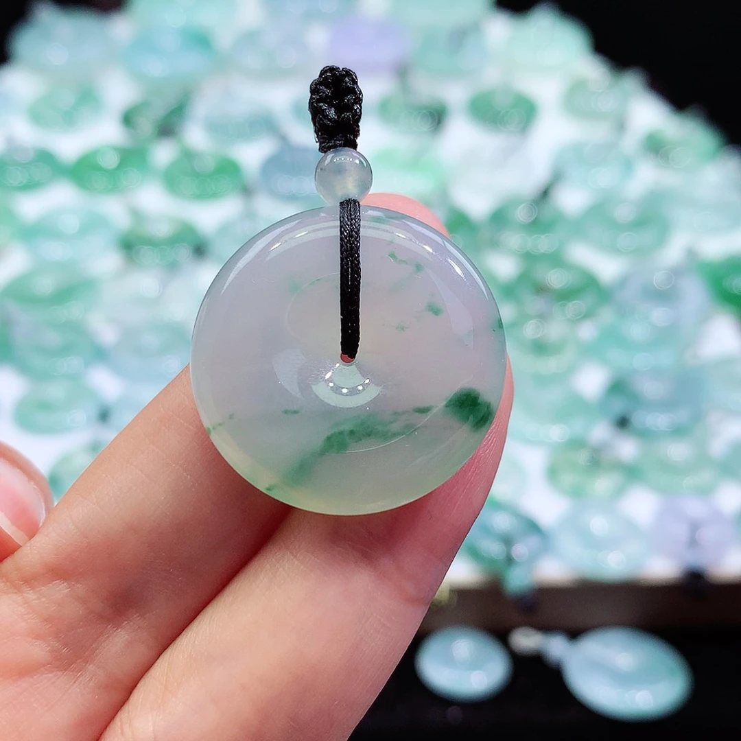 颈饰足铂镶嵌翡翠27