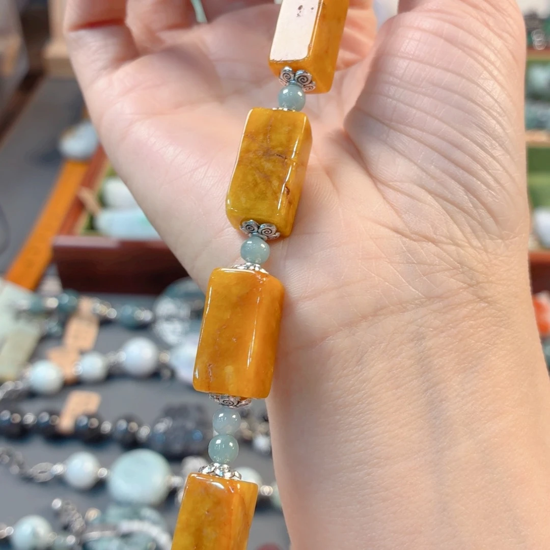 k***8未镶嵌手链翡翠手串