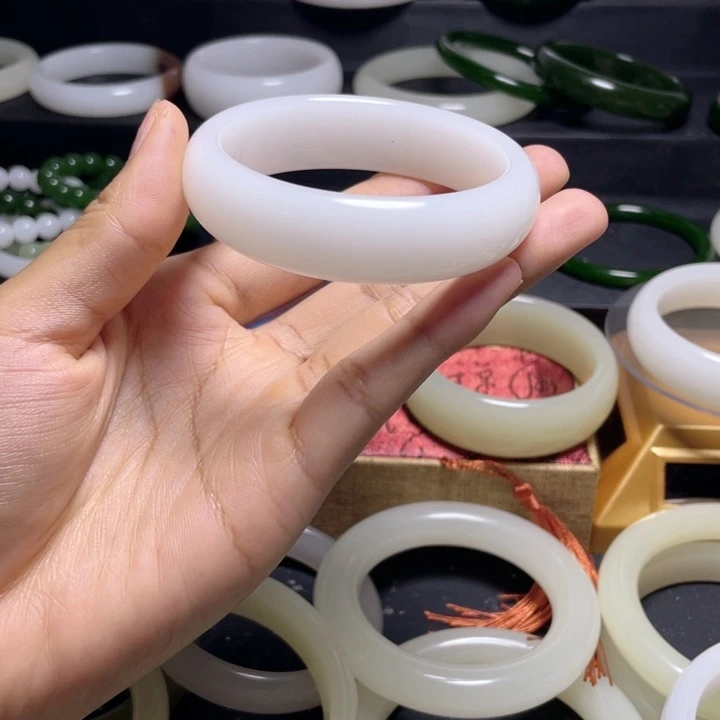 梦***绕一级白正圈58+圈口
